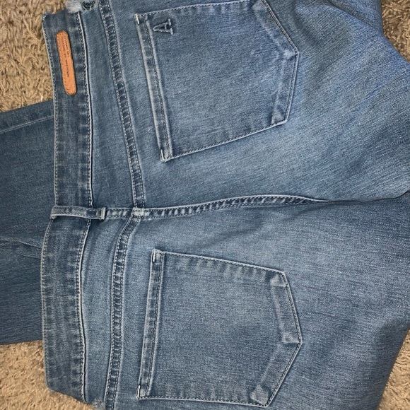 Jeans - Picture 2 of 3